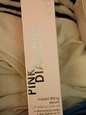 Diamond Supply Co. Pink Diamond Instant Lifting Serum